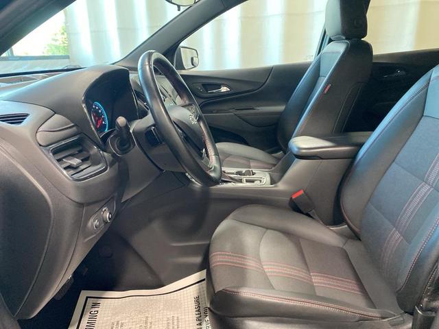 Photo of 2023 Iron Gray Metallic Chevrolet Equinox