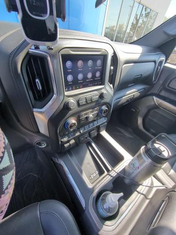Photo of 2022 Black Chevrolet Silverado 1500