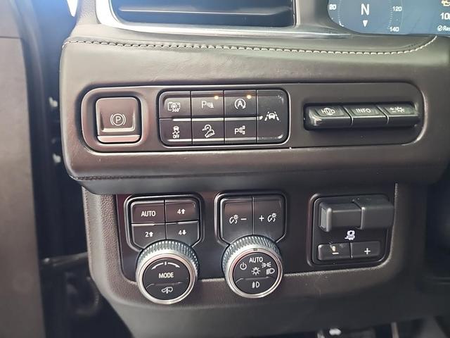 Photo of 2023 Onyx Black GMC Yukon