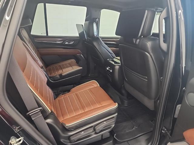 Photo of 2023 Onyx Black GMC Yukon