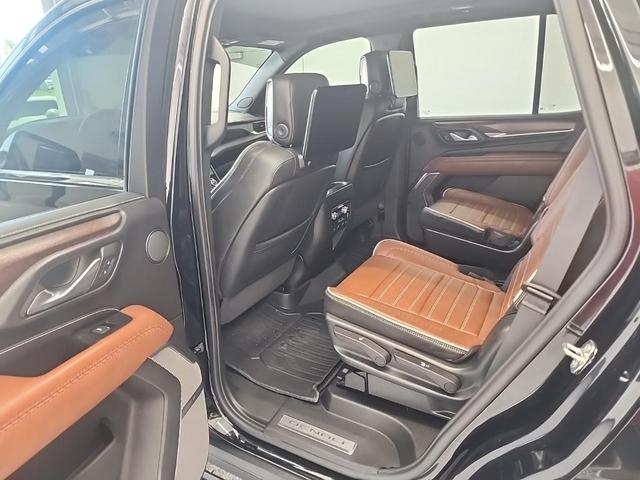 Photo of 2023 Onyx Black GMC Yukon