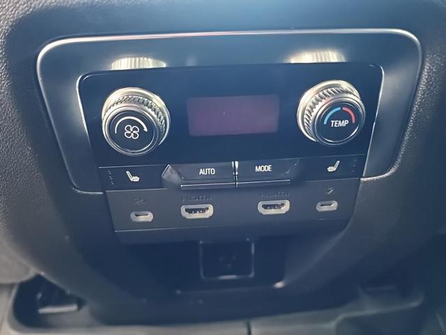 Photo of 2023 Onyx Black GMC Yukon