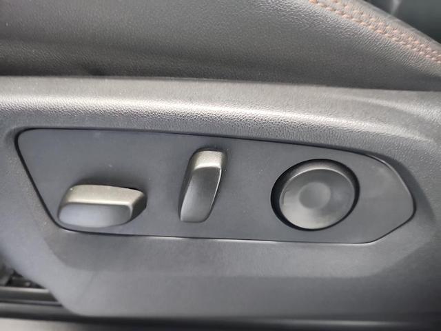 Photo of 2024 Summit White GMC Sierra 1500