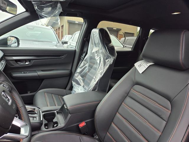 Photo of 2025 Solar Silver Metallic Honda CR-V Hybrid