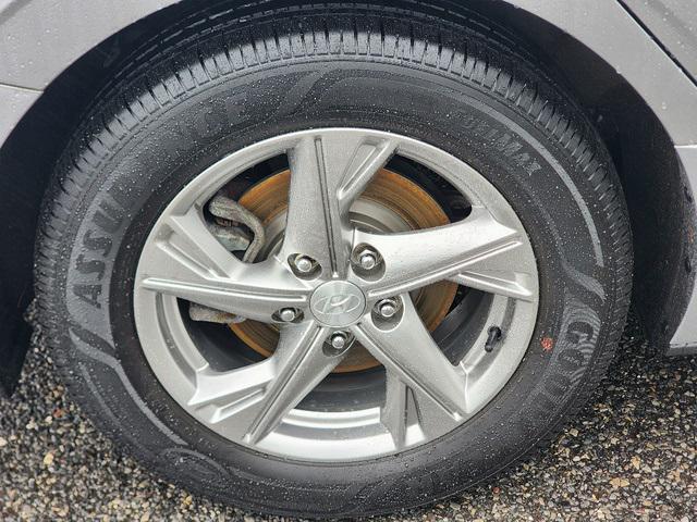 Photo of 2022 Shimmering Silver Pearl Hyundai SONATA