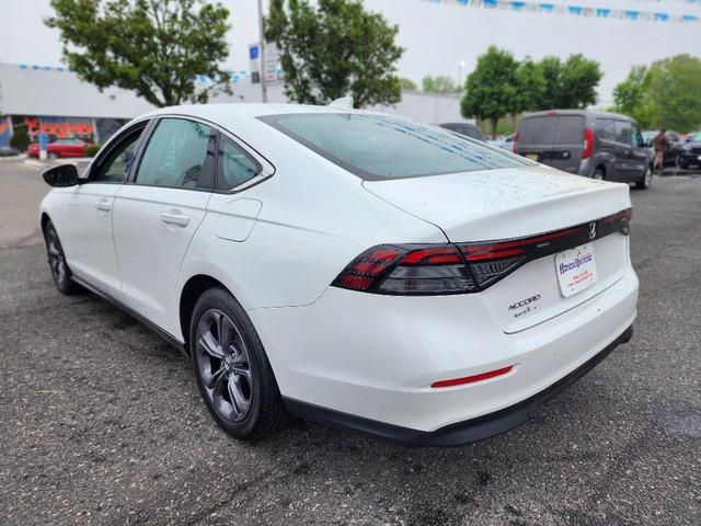 Photo of 2023 Platinum White Pearl Honda Accord