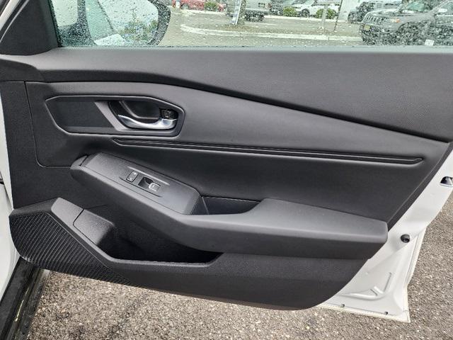 Photo of 2023 Platinum White Pearl Honda Accord