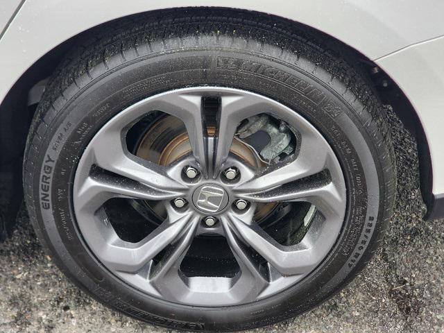 Photo of 2023 Platinum White Pearl Honda Accord