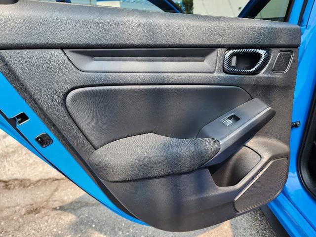 Photo of 2024 Boost Blue Pearl Honda Civic