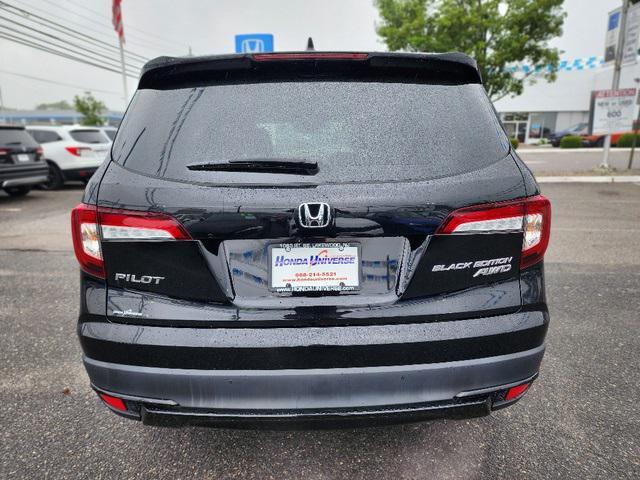 Photo of 2022 Crystal Black Pearl Honda Pilot