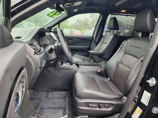 Photo of 2022 Crystal Black Pearl Honda Pilot