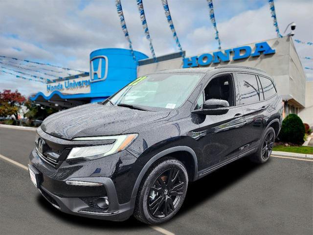 Photo of 2022 Crystal Black Pearl Honda Pilot