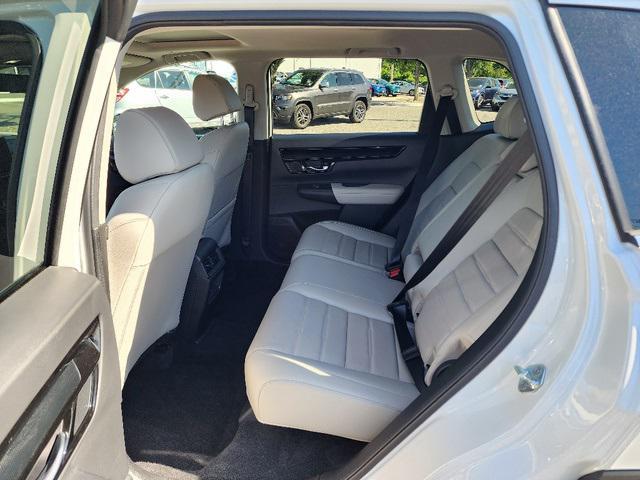 Photo of 2024 Platinum White Pearl Honda CR-V