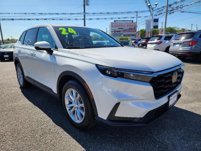 Photo of 2024 Platinum White Pearl Honda CR-V