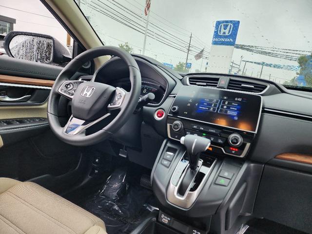 Photo of 2022 Platinum White Pearl Honda CR-V