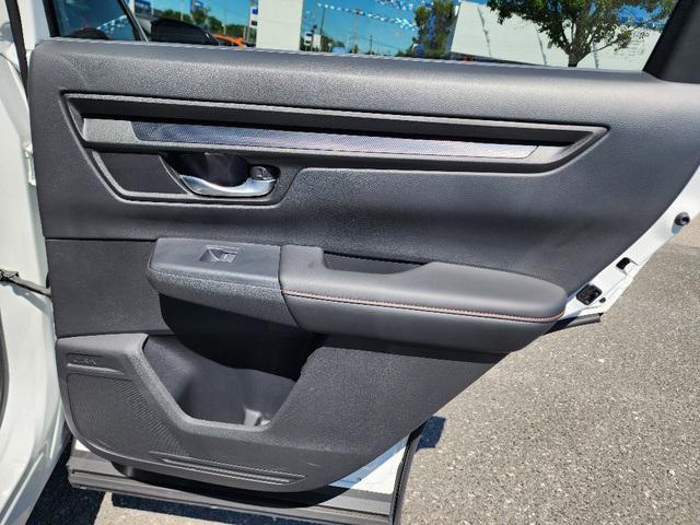 Photo of 2024 Platinum White Pearl Honda CR-V Hybrid