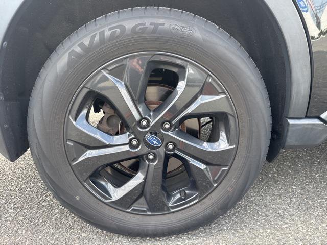 Photo of 2021 Crystal Black Silica Subaru Outback