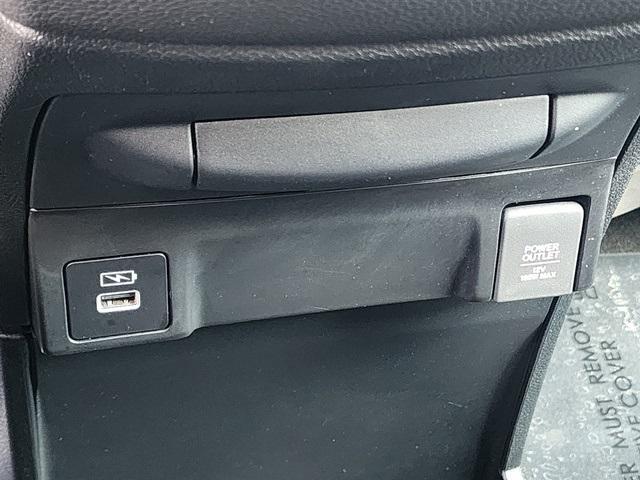 Photo of 2023 Platinum White Pearl Honda Odyssey