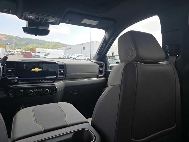 Photo of 2024 Lakeshore Blue Metallic Chevrolet Silverado 2500