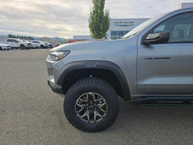 Photo of 2024 Sterling Gray Metallic Chevrolet Colorado