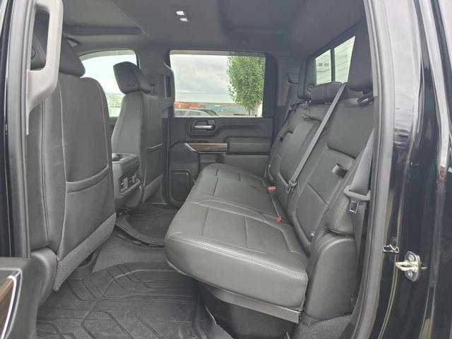 Photo of 2022 Black Chevrolet Silverado 2500