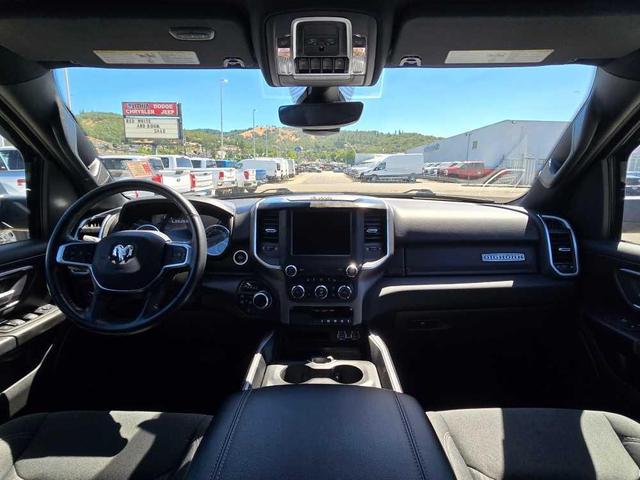 Photo of 2022 Granite Crystal Clearcoat Metallic RAM 1500