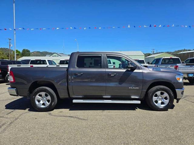 Photo of 2022 Granite Crystal Clearcoat Metallic RAM 1500