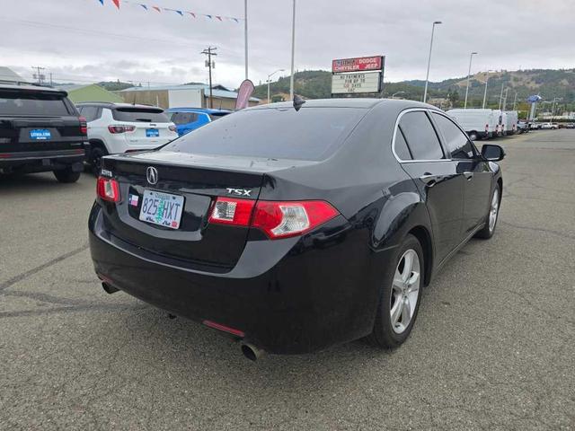 Photo of 2010 Crystal Black Pearl Acura TSX