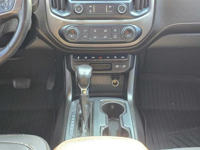 Photo of 2022 Onyx Black GMC Canyon