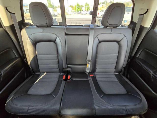 Photo of 2022 Onyx Black GMC Canyon