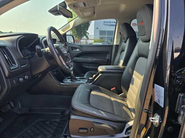 Photo of 2022 Onyx Black GMC Canyon