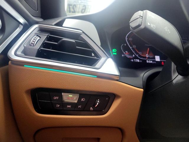 Photo of 2023 White BMW 430