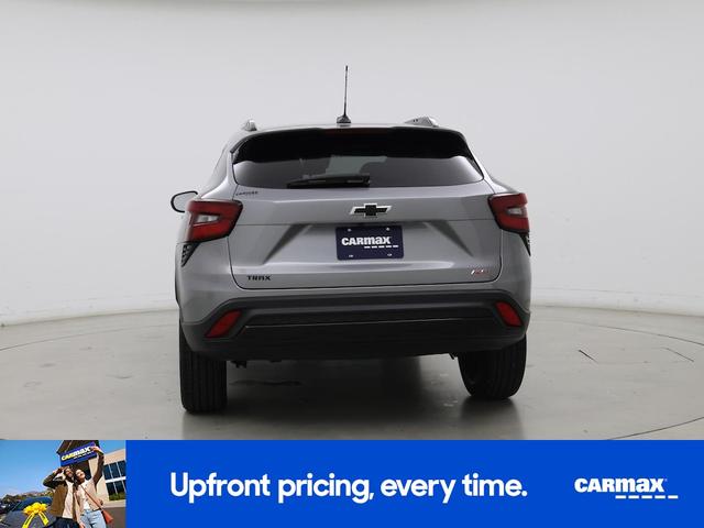 Photo of 2025 Silver Chevrolet Trax
