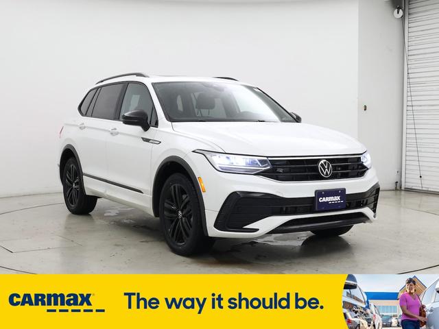 Photo of 2022 White Volkswagen Tiguan