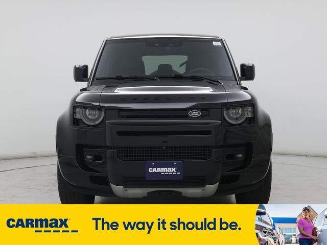 Photo of 2023 Black Land Rover Defender