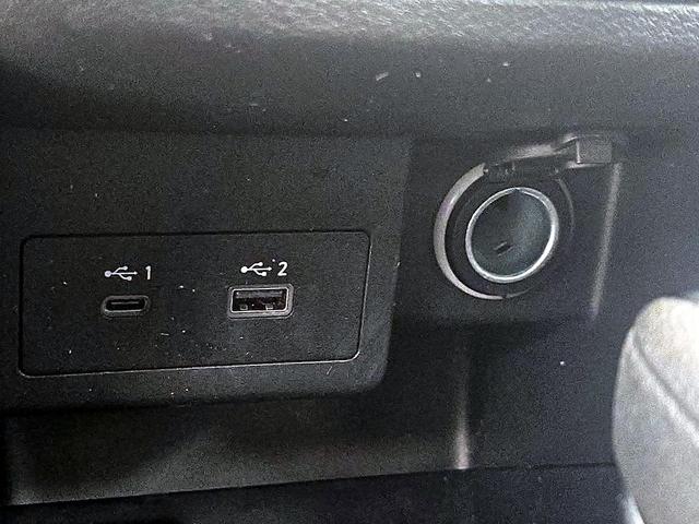 Photo of 2024 Blue Nissan Kicks