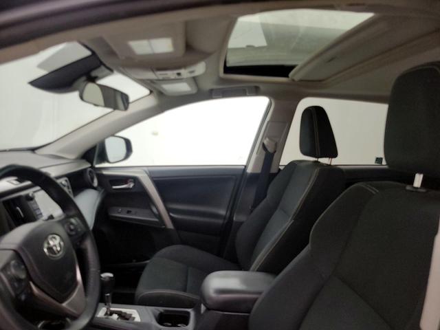 Photo of 2018 Black Toyota RAV4