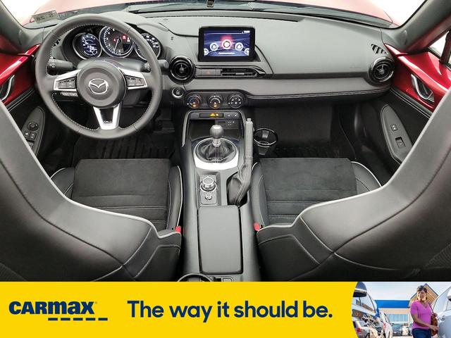Photo of 2023 Red Mazda MX-5 Miata