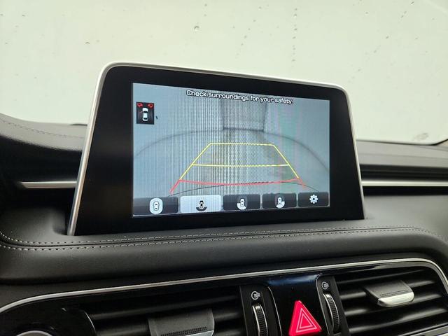 Photo of 2019 Black Genesis G70