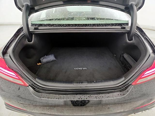 Photo of 2019 Black Genesis G70