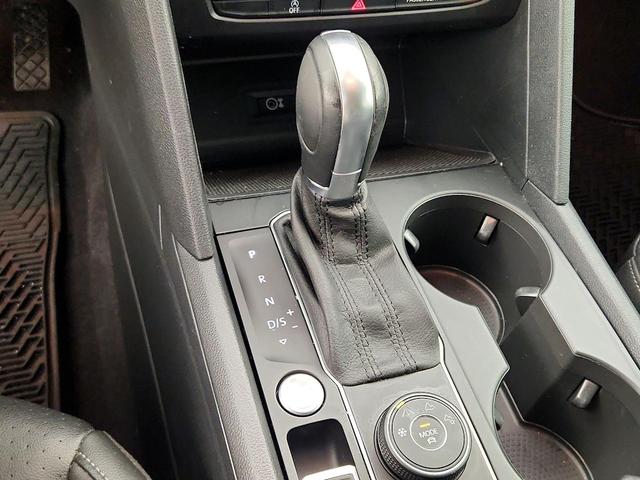 Photo of 2019 Red Volkswagen Atlas