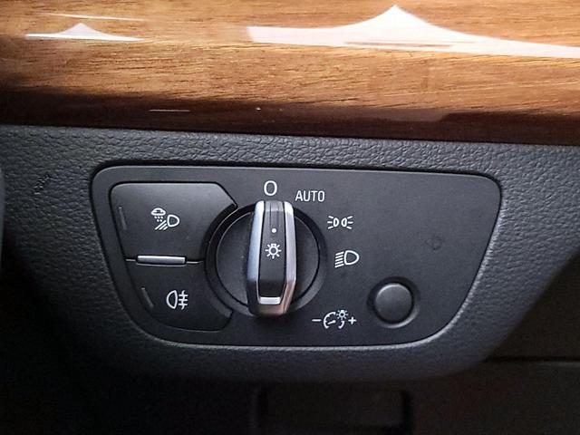 Photo of 2023 Gray Audi Q5