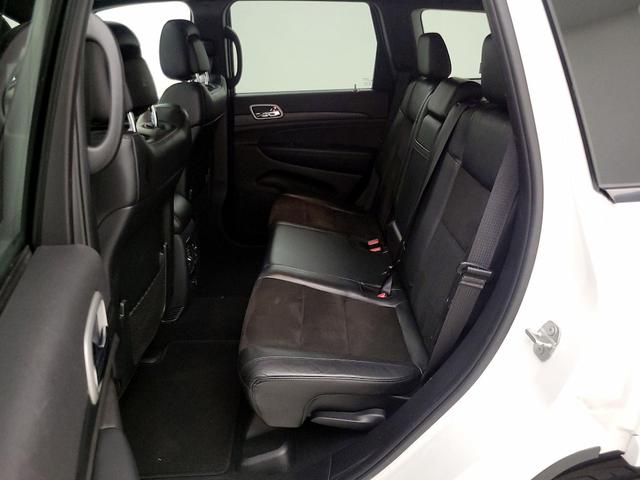 Photo of 2020 White Jeep Grand Cherokee