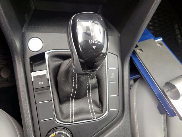 Photo of 2022 Black Volkswagen Taos