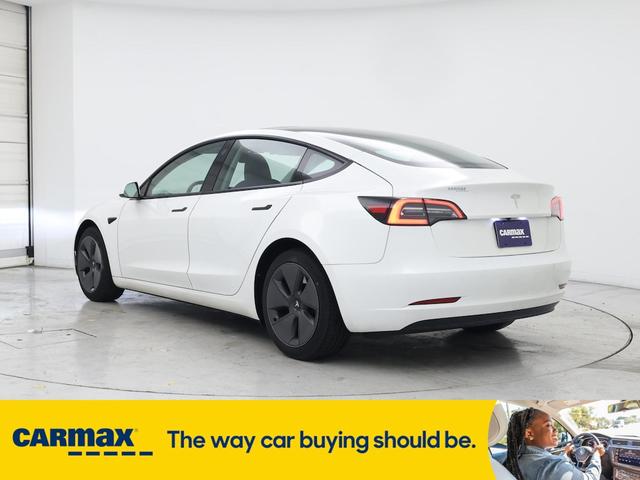 Photo of 2023 White Tesla Model 3
