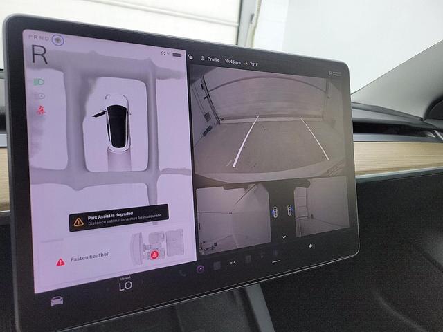 Photo of 2023 White Tesla Model 3