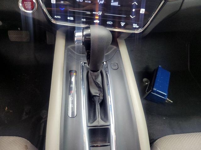 Photo of 2018 Silver Honda HR-V