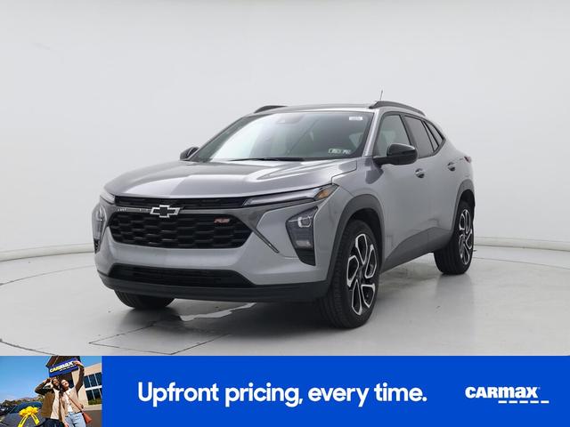 Photo of 2024 Gray Chevrolet Trax