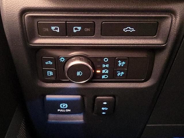 Photo of 2022 Black Ford F-150