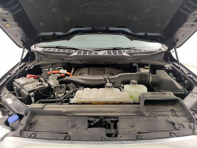 Photo of 2022 Black Ford F-150